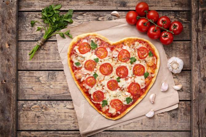 Fototapeta Pizza w kształcie serca